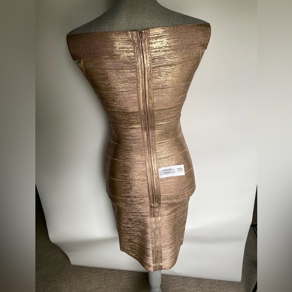 Herve Leger Rose Gold Criss Cross off the Shoulder Bandage Dress NWT - Picture 7 of 10